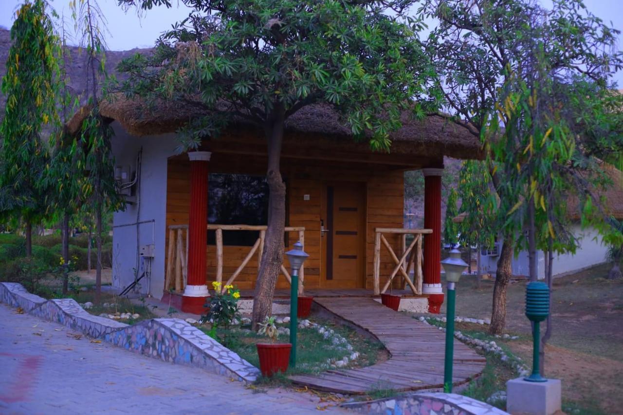 Manohar Villas 님라나 외부 사진